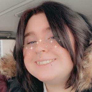 Meet your Posher, Khloe